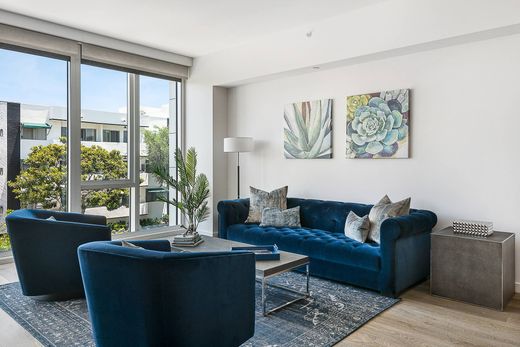 Apartment for rent per month in Los Angeles