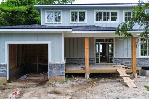 Vrijstaand huis in Ridgeway, Ontario