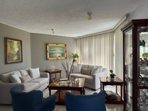 Casa en Santiago de Querétaro, Querétaro