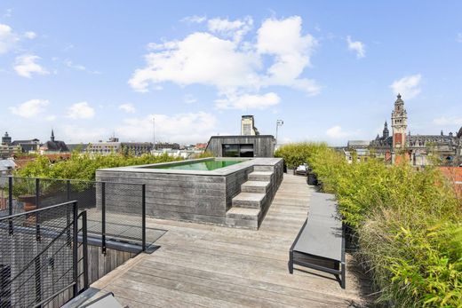 Apartment in Lille, North