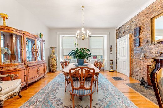 豪宅  Brockville, Ontario