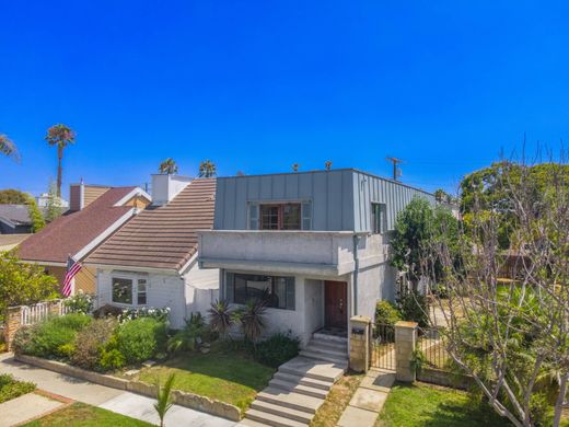 Detached House in Huntington Beach, Orange County