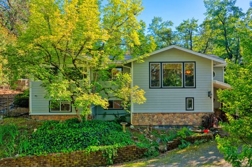 Luxury home in Colfax, Placer County