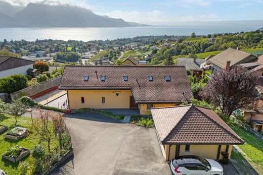 Casa Unifamiliare a Montreux, Riviera-Pays-d'Enhaut District
