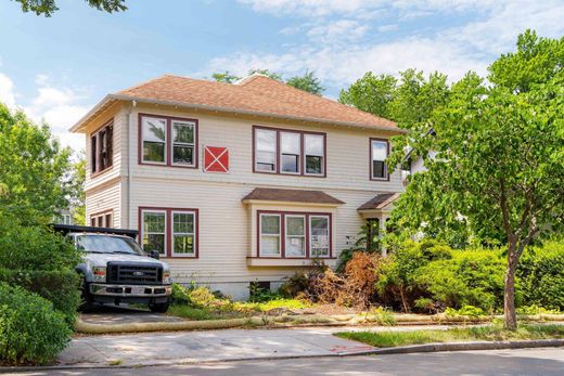 단독 저택 / Cambridge, Middlesex County