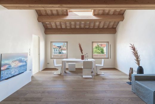 Appartamento a Treviso, Veneto