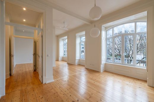 Apartment / Etagenwohnung in Lissabon, Lisbon