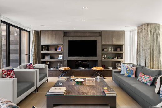 Duplex in London, Greater London