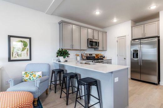 타운 하우스 / Kamas, Summit County