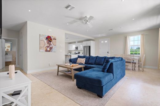 Piso / Apartamento en Yamacraw Beach Estate, New Providence District