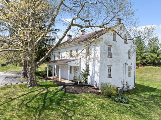 Detached House in Chester Springs, Chester County