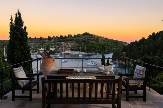 Villa in Loggos (Paxos), Nomós Kerkýras