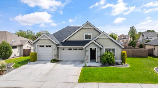 Detached House in Richland, Benton County