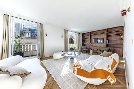 Apartment / Etagenwohnung in Tour Eiffel, Invalides – Ecole Militaire, Saint-Thomas d’Aquin, Paris