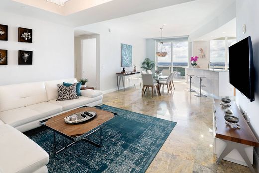 Apartment in Sunny Isles Beach, Miami-Dade