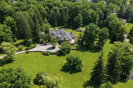 Detached House in Chappaqua, Westchester County