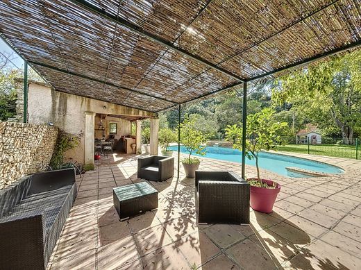 Müstakil ev Nîmes, Gard