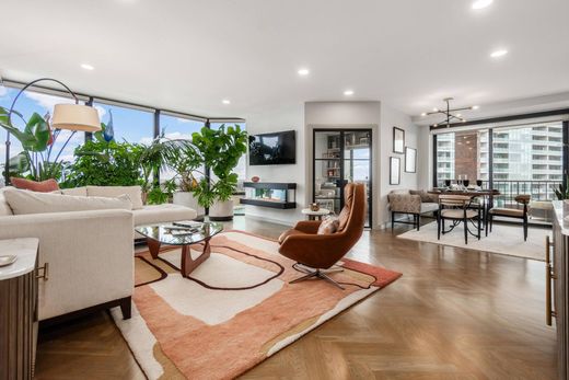 Apartment in Columbus, Franklin County