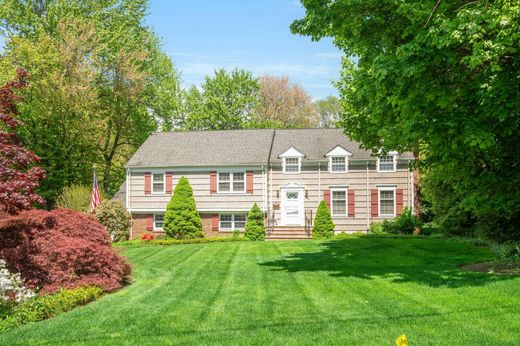 Detached House in Summit, Union County