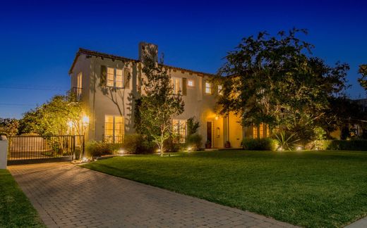 Detached House in San Marino, Los Angeles County