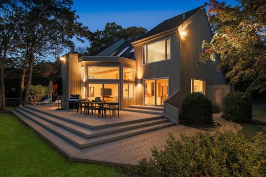 Detached House in East Hampton, Suffolk County
