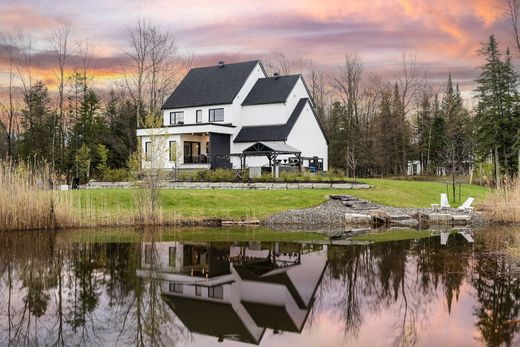 Detached House in Lac Brome, Montérégie