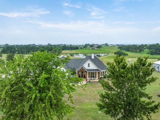 Luxury home in Bellville, Austin County