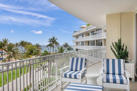 Apartment for sale in Palm Beach