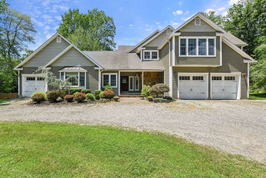 Detached House in Hackettstown, Warren County