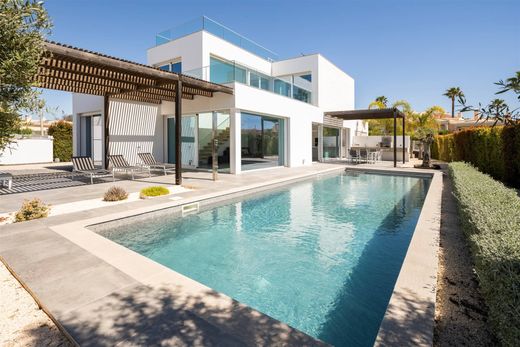 Detached House in Lagoa, Distrito de Faro