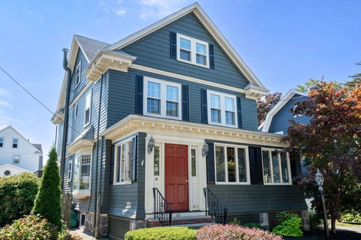 Μονοκατοικία σε Winthrop, Suffolk County