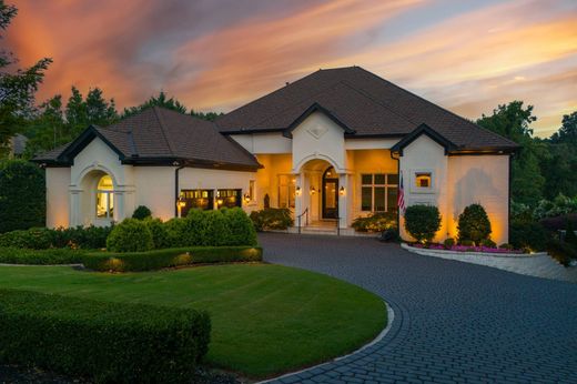 Detached House in Greenville, Greenville County