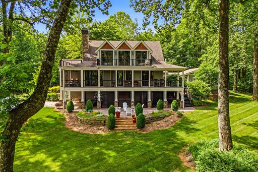 Detached House in Saluda, Polk County