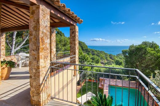 Einfamilienhaus in Tamariu, Provinz Girona