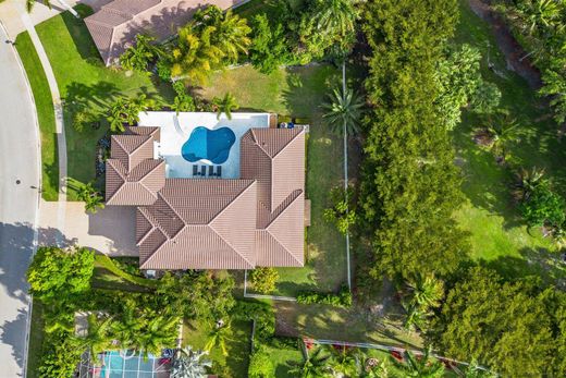 Detached House in Wellington, Palm Beach