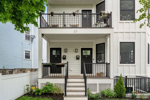 Apartment in Somerville, Middlesex County