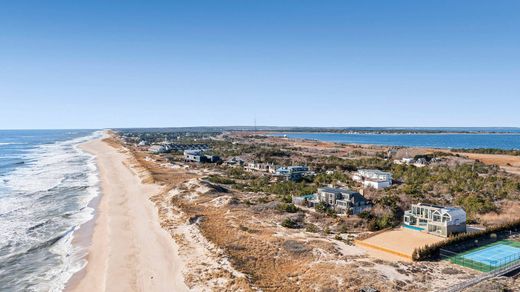 Detached House in Amagansett, Suffolk County