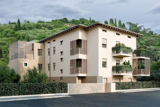 Detached House in Verona, Provincia di Verona