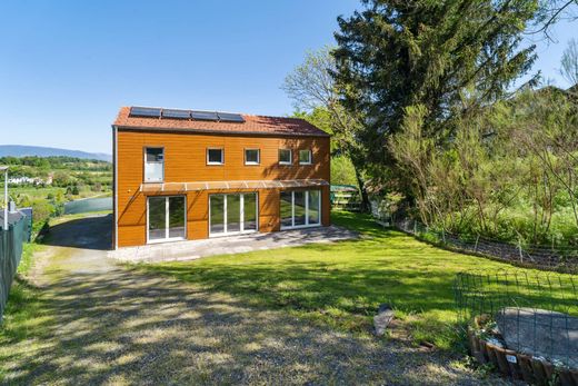 ‏בית חד-משפחתי ב  Seiry, Broye District