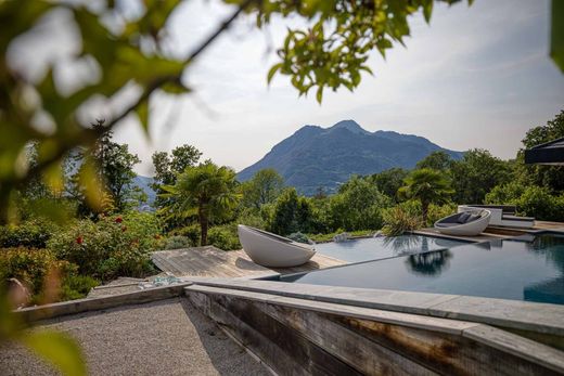 Casa en Thyez, Alta Saboya