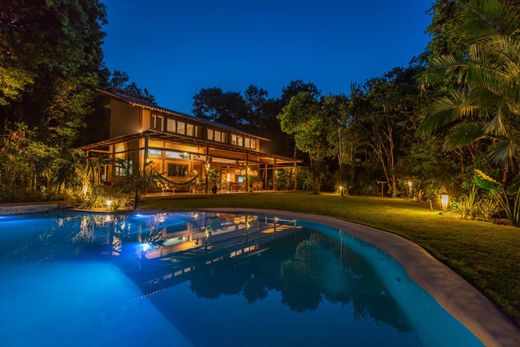 Detached House in Trancoso, Porto Seguro