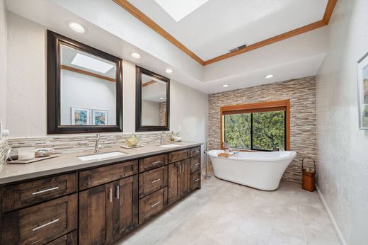 Casa en Jackson, Amador County