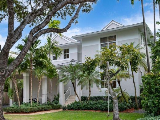 Luxury home in Key Biscayne, Miami-Dade