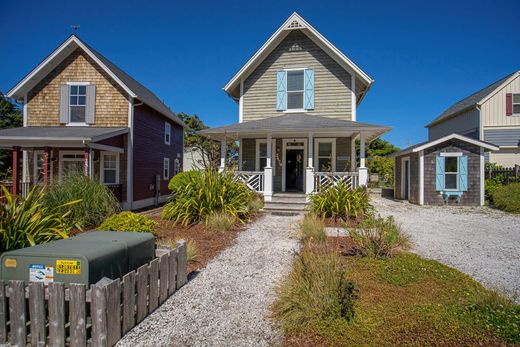 Luxury home in Lincoln City, Lincoln County