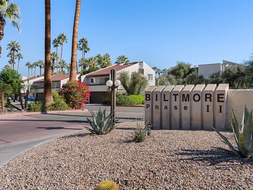 아파트 / Palm Springs, Riverside County