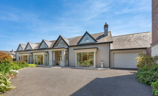 Vrijstaand huis in Sandymount, Dublin City