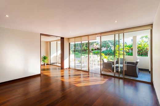 Piso / Apartamento en Santiago de Surco, Lima