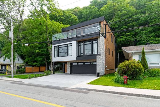 Detached House in Lévis, Chaudière-Appalaches