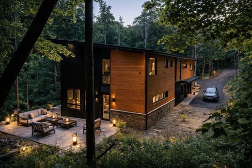 Detached House in Morin-Heights, Laurentides