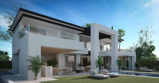 Detached House in Estepona, Malaga